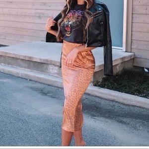 Leopard Print Satin-Like Skirt